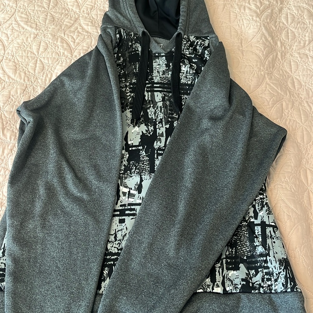medium BCG sweatshirt